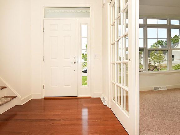 5th image of 13 Blueberry Ln