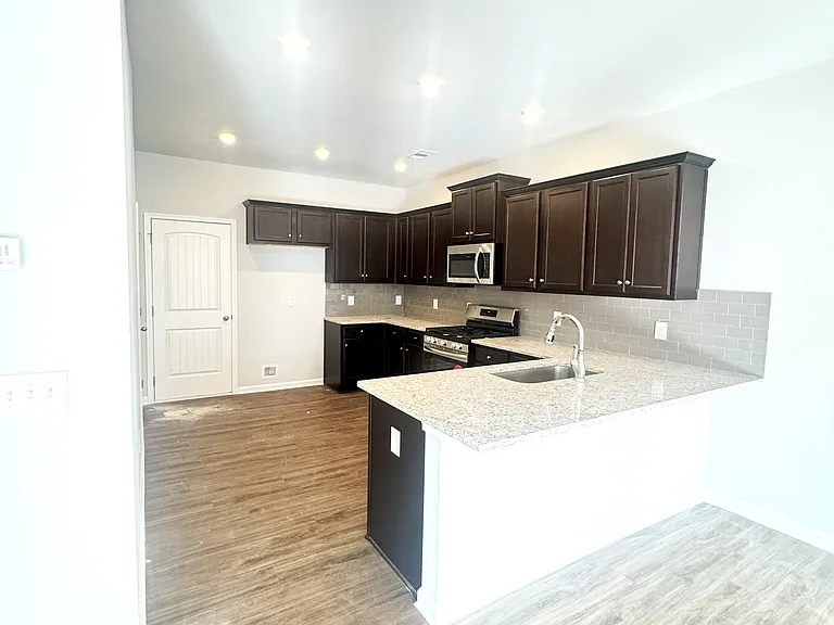 132 Windover Way — Photo 17