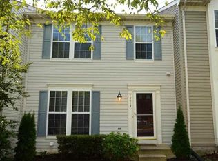 43019 Eustis St, Chantilly, VA 20152