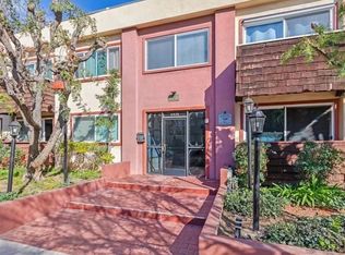 5414 Newcastle Ave APT 39, Encino, CA 91316