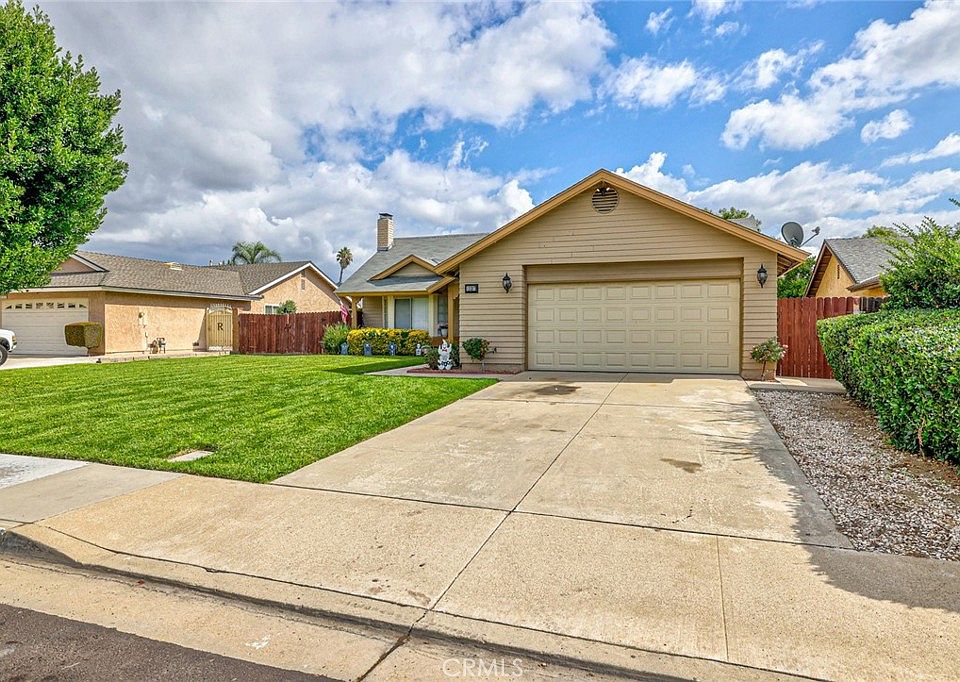 1st image of 12237 Kumquat Pl