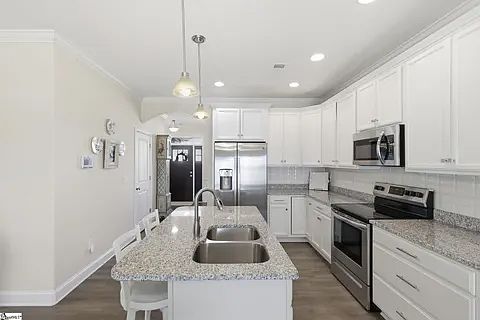 4th image of 1429 Almaden St