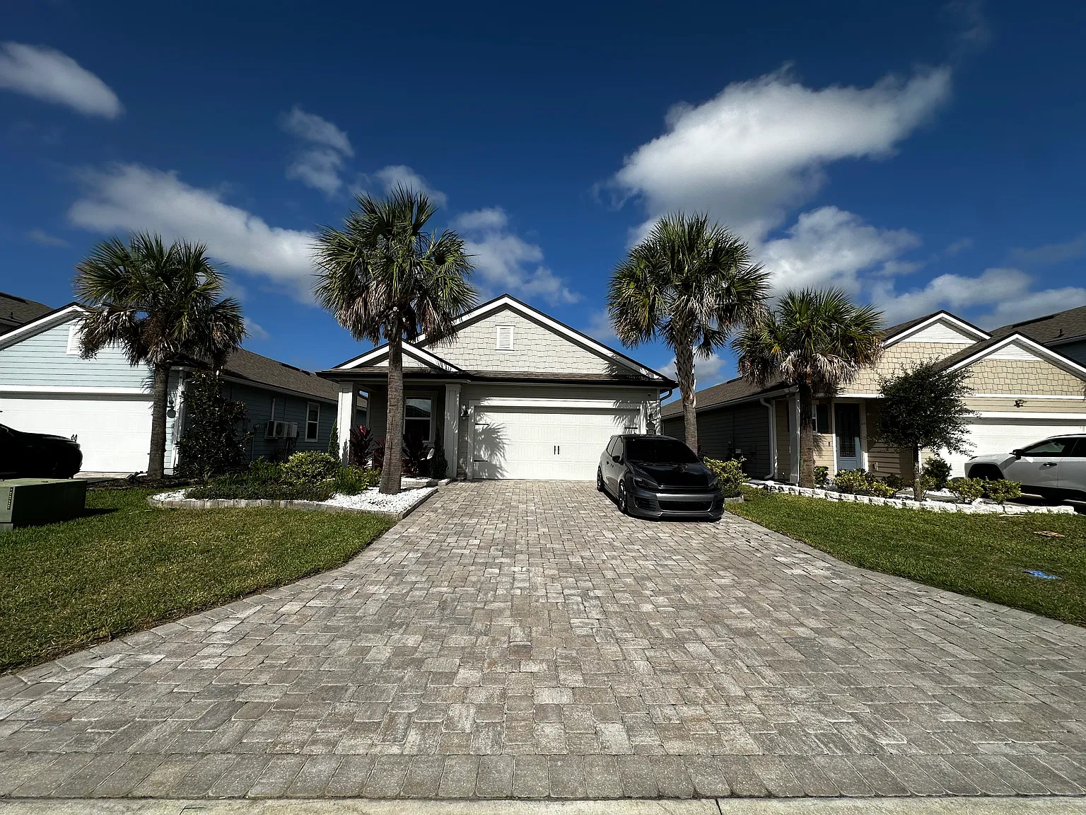 4 bed, 1779 sqft, $2,900 — Photo 1
