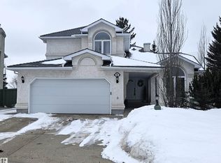 781 Wells Wynd NW, Edmonton, AB T6M 2J8