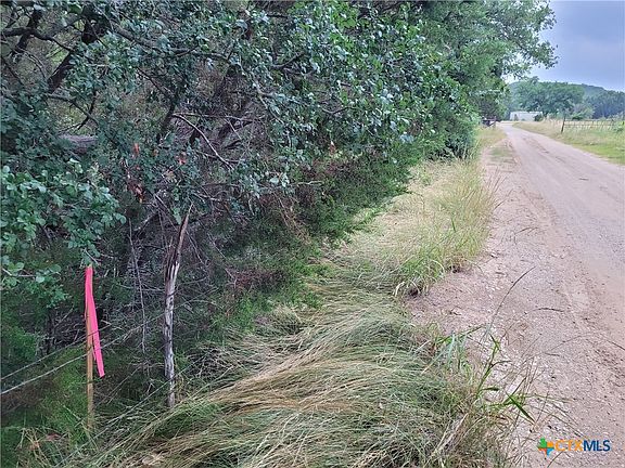 3rd image of 9680 E Us Highway 190