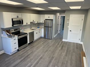 127 Tunxis Hill Rd #B-9, Fairfield, CT 06825