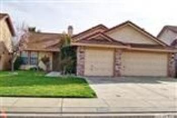 1st image of 1540 Sungate Dr