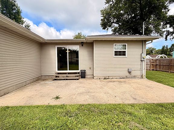 2nd image of 39 Ridge Rd