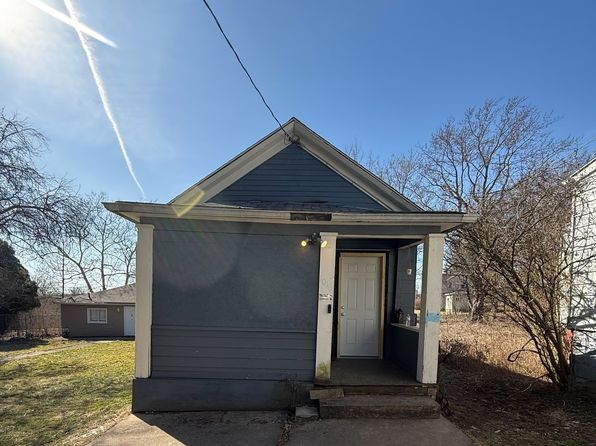 1016 Beechwood Ave