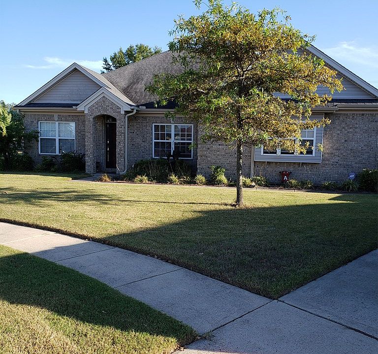 2nd image of 223 Whispering Wind Cir