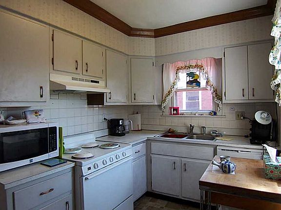 5th image of 1132 Shannon Ave