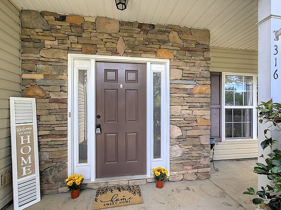2nd image of 316 Archway Ct