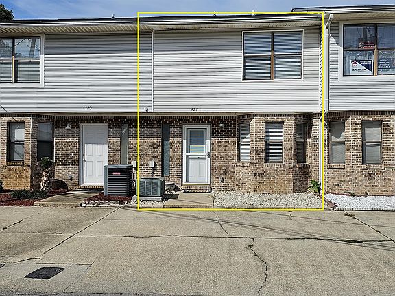 2nd image of 425 Waterway Ln #1