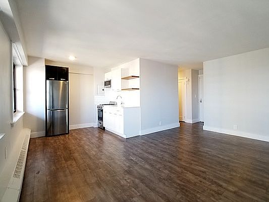 3rd image of 1365 Saint Nicholas Ave APT 21L