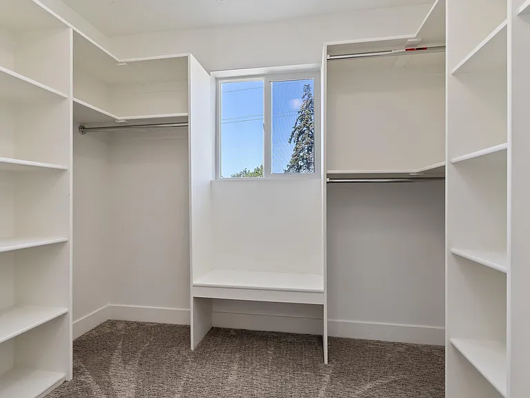 414 E 8800 S — Photo 21