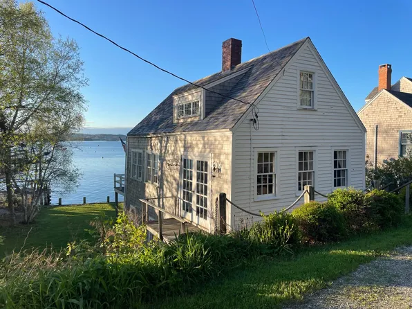 61 Water Street, Castine, ME 04421