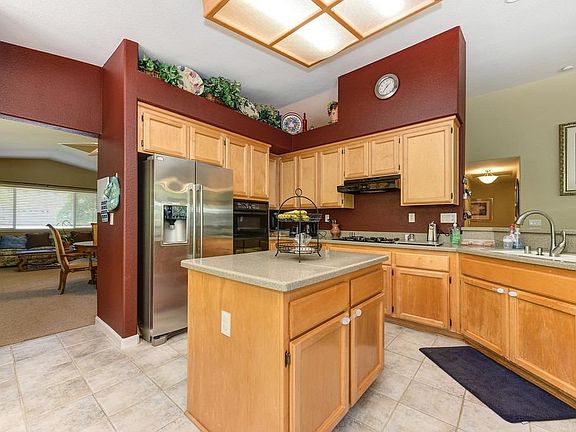 2nd image of 3761 Waldwick Cir