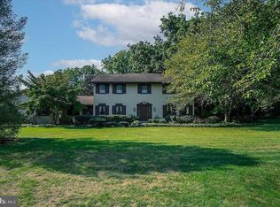 819 Wheatfield Ln, Lebanon, PA 17042