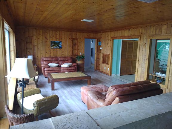 3rd image of 3901 S Indian River Dr