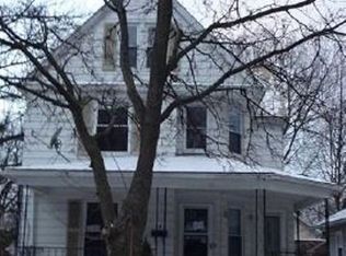 38 Everett Ave, Akron, OH 44302
