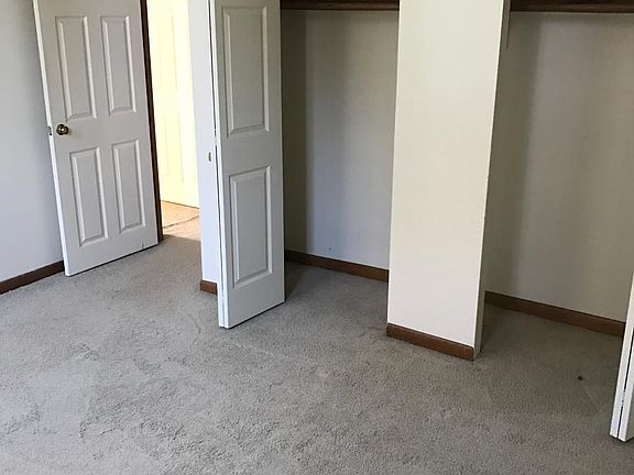 4th image of 10 Washington Grn Unit 208