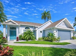 3639 Kent Dr, Naples, FL 34112