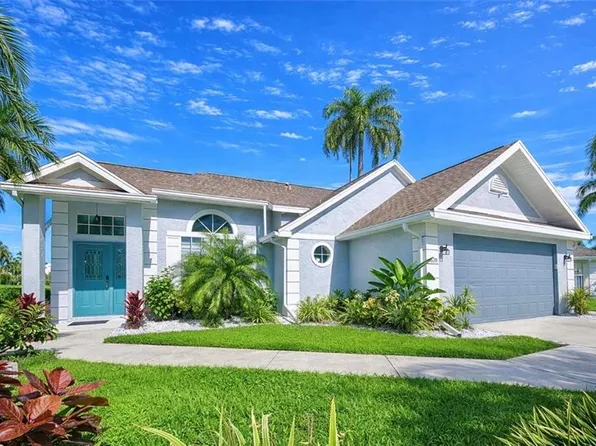 3639 Kent Dr, Naples, FL 34112
