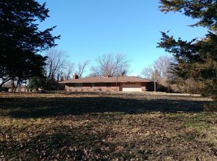 7320 Manchester Ave, Kansas City, MO 64133