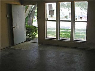 2nd image of 1418 Quail Dr