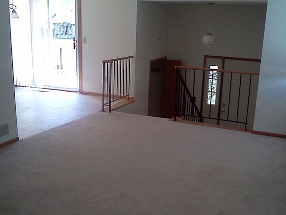 2nd image of 13318 Court Pl
