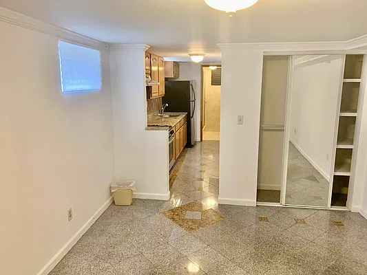 Rented by REALTY QUEST NEW YORK INC | media 5
