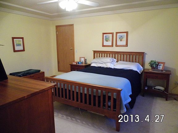 4th image of 2557 NE Lindsey Dr
