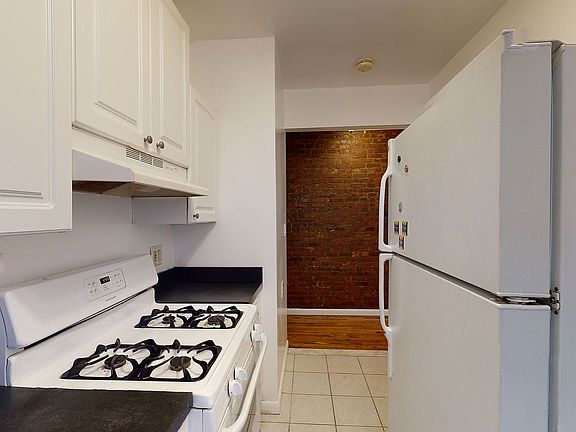 5th image of 180 Claremont Ave APT 41