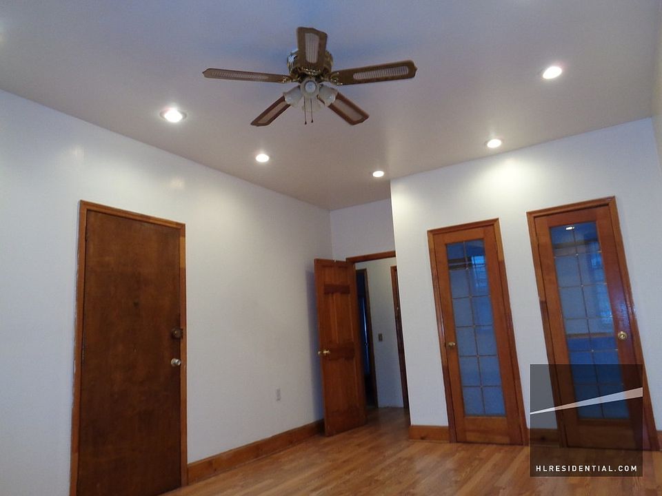 2nd image of 93 4th Ave #Dplx1