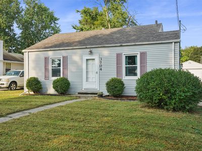3704 Wright St, Des Moines, IA, 50316