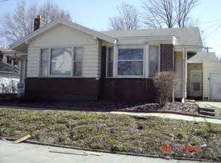 124 S Pine St, Decatur, IL 62522