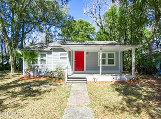 818 Cove St, Green Cove Springs, FL 32043
