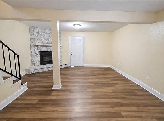 4th image of 4257 Lac Saint Pierre Dr APT B