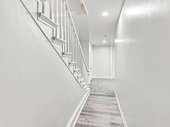 5th image of 1890 Water St #2