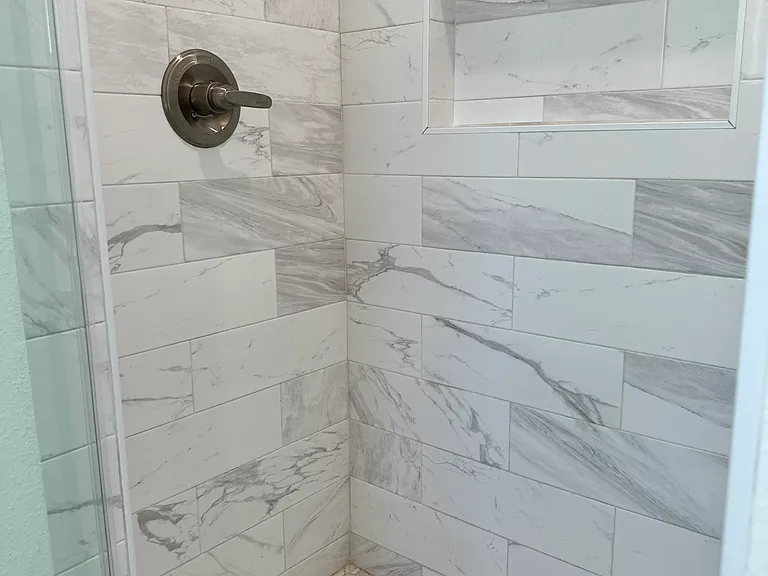 9767 Canterbury Ave — Photo 6