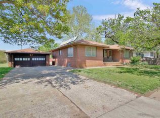 1539 S Santa Fe Ave, Wichita, KS 67211
