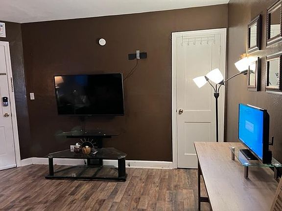 5th image of 1346 Little Bay Ave APT 2