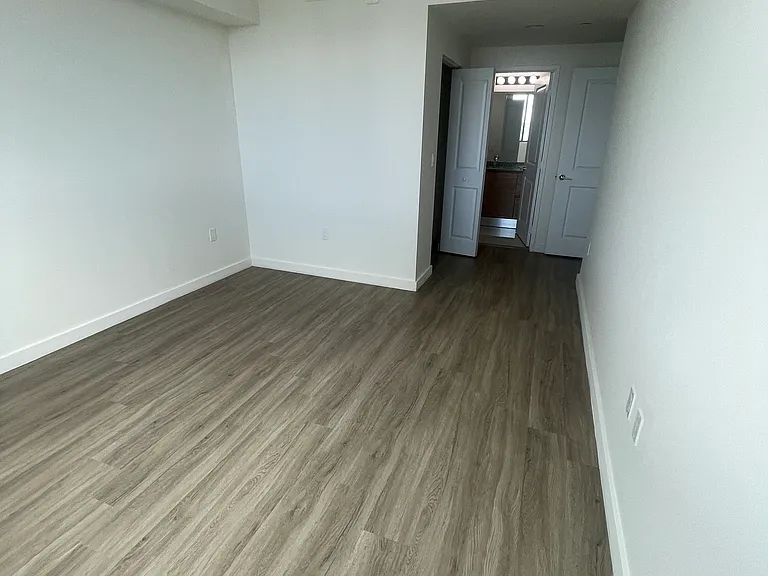 126 NE 21st St #B3 — Photo 8