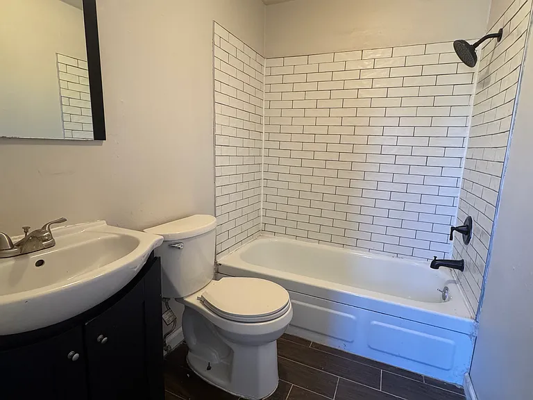 832 Smith St #1-4 — Photo 8