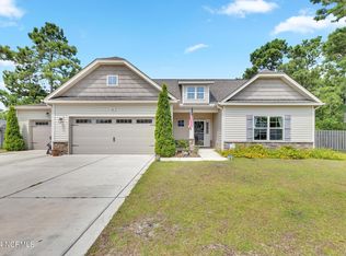 601 Pennywort Ct, Sneads Ferry, NC 28460