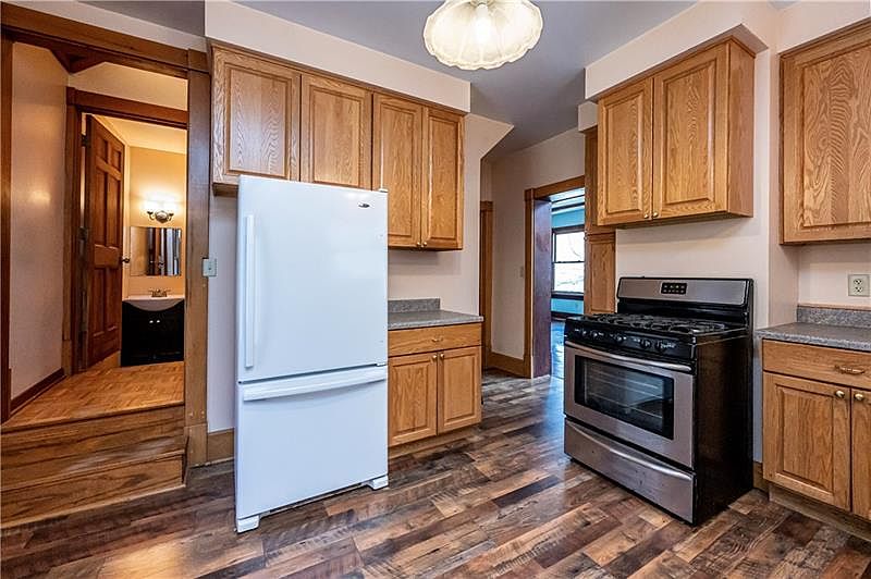 415 Oakford Park Rd, PA 15644 Zillow