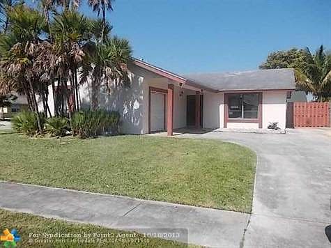 1st image of 609 SW 75th Ave