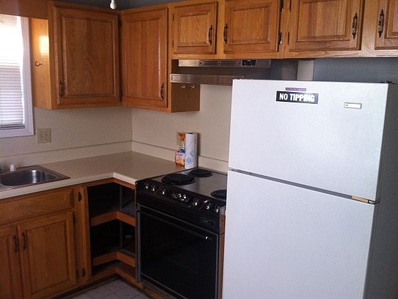 4th image of 6317 Kavanaugh Blvd
