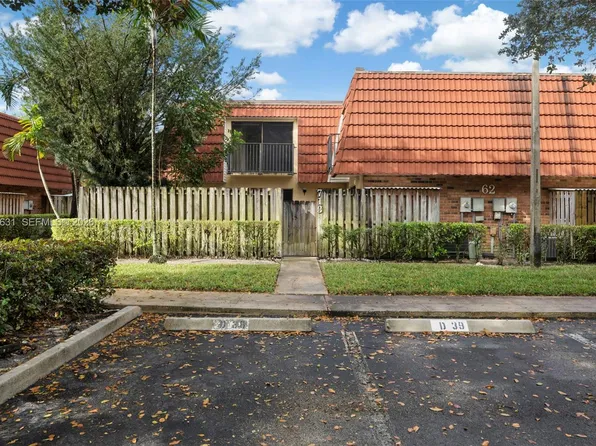 713 NW 99th Cir, Plantation, FL 33324