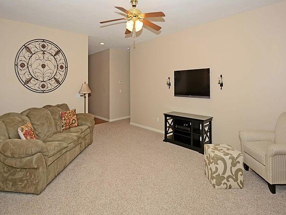 5th image of 112 Weatherstone Dr